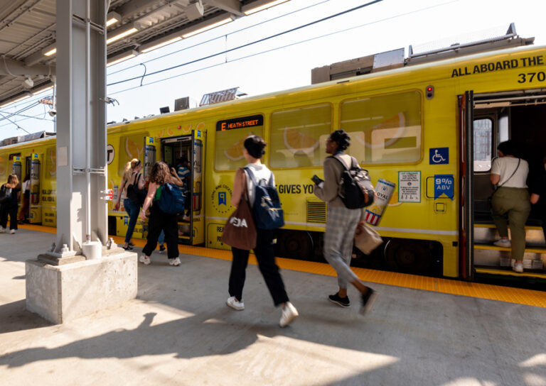 MBTA Green Line Extension - HNTB